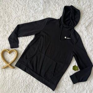 Nike Dri-FIT Standard Fit Hoodie